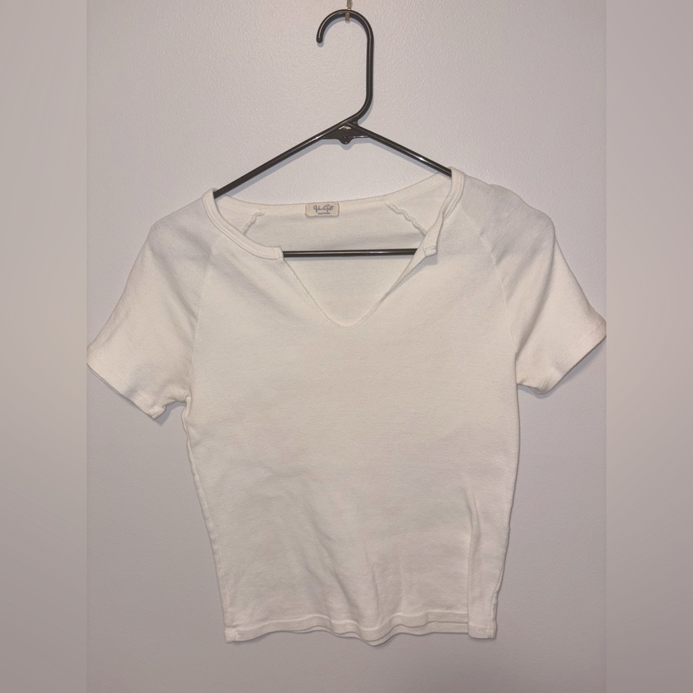 Brandy Melville white tee
